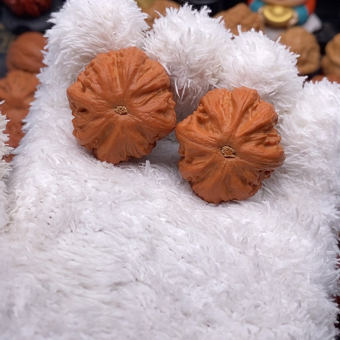 把件文玩核桃?*?精品小手捻