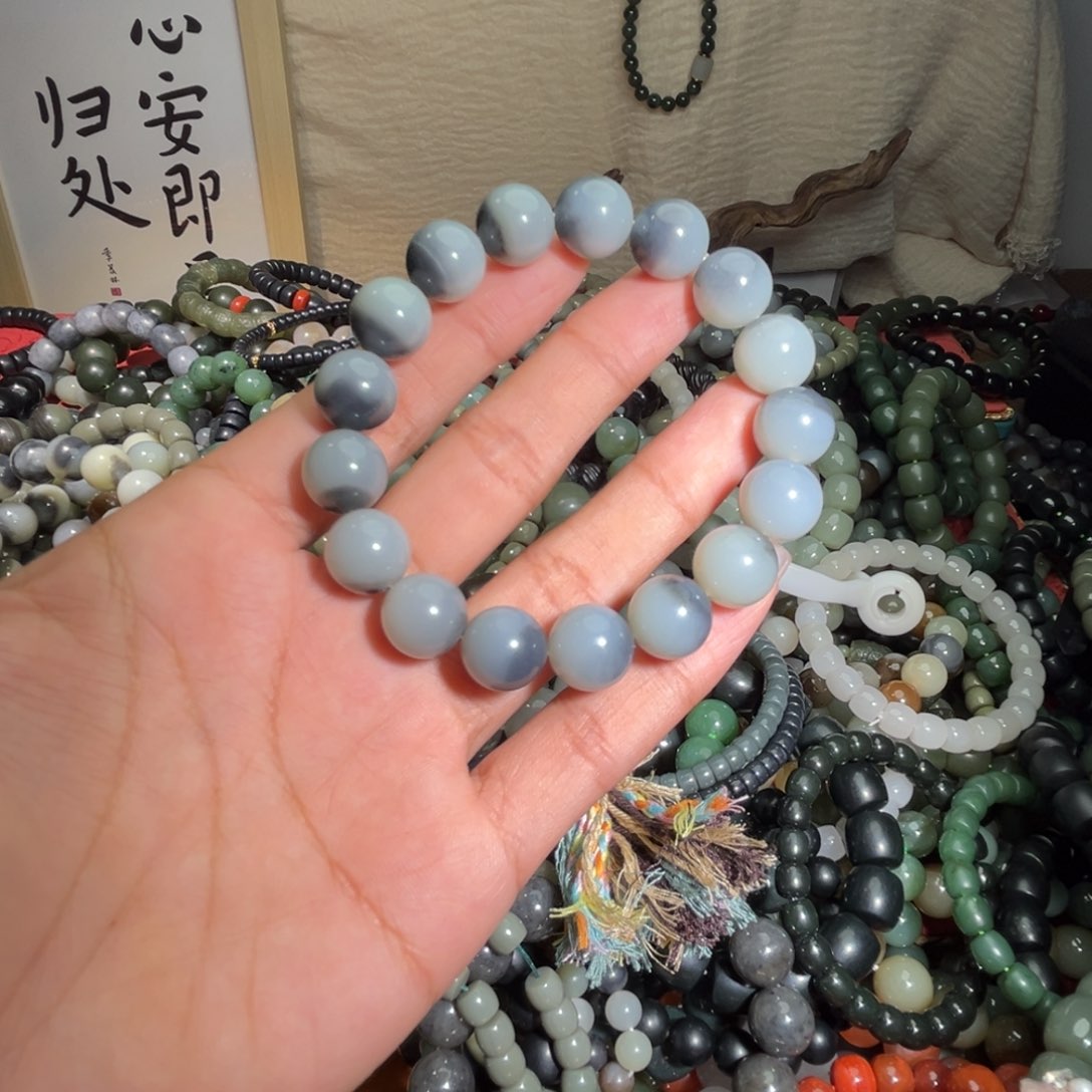 和田玉手链未镶嵌