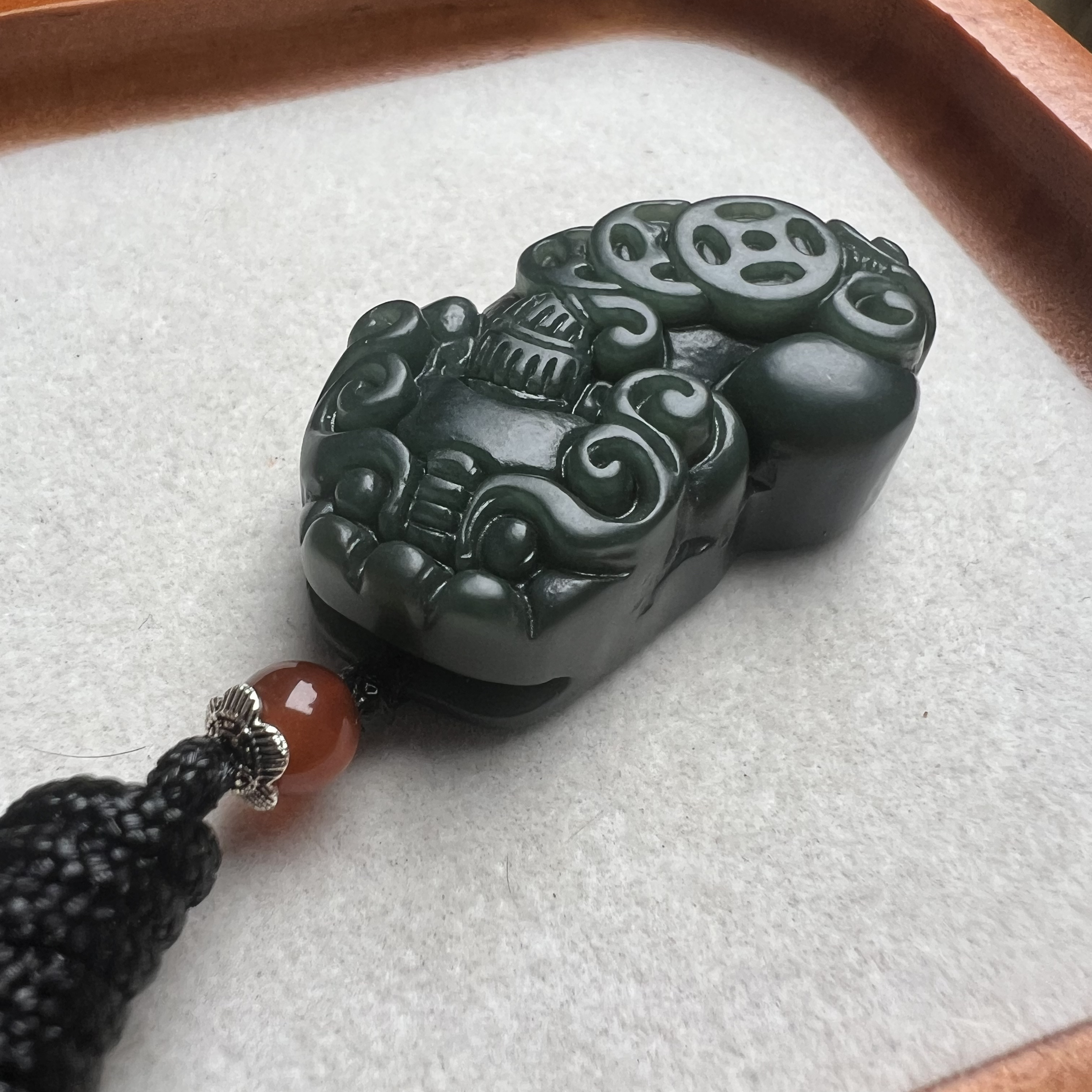 天然和田玉青玉金钱貔貅吊坠，男女百搭款多样性发货拍一发一