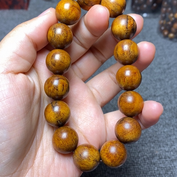 贡木手串印贡1.5圆珠