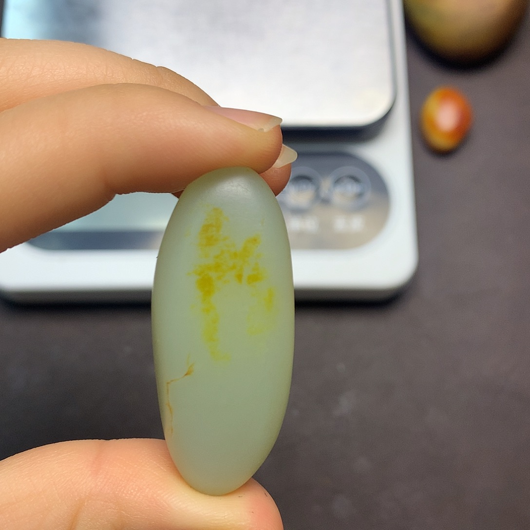 和田玉（糖玉）未镶嵌挂件
