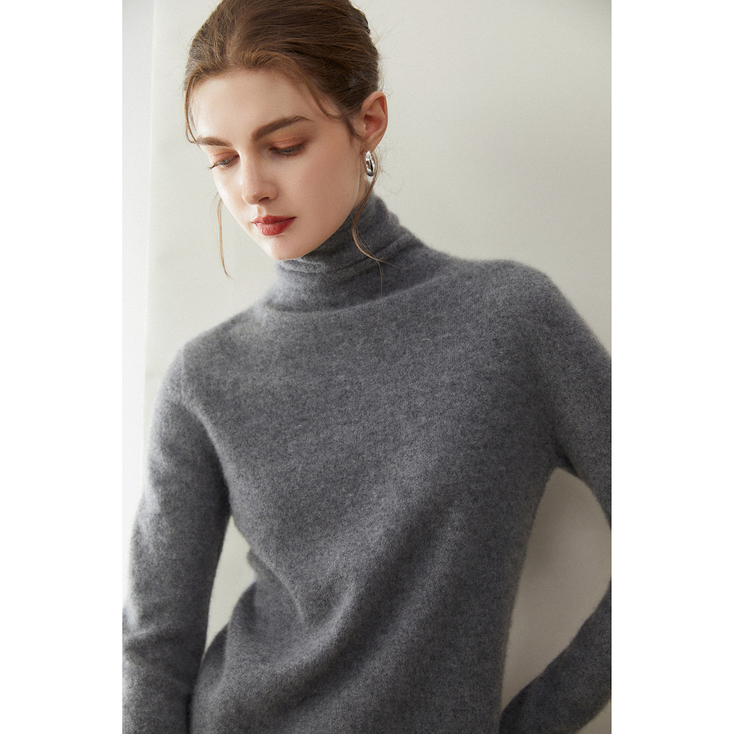 柔软护颈亲肤100%纯羊绒衫女一线堆堆领宽松针织衫打底衫毛衣