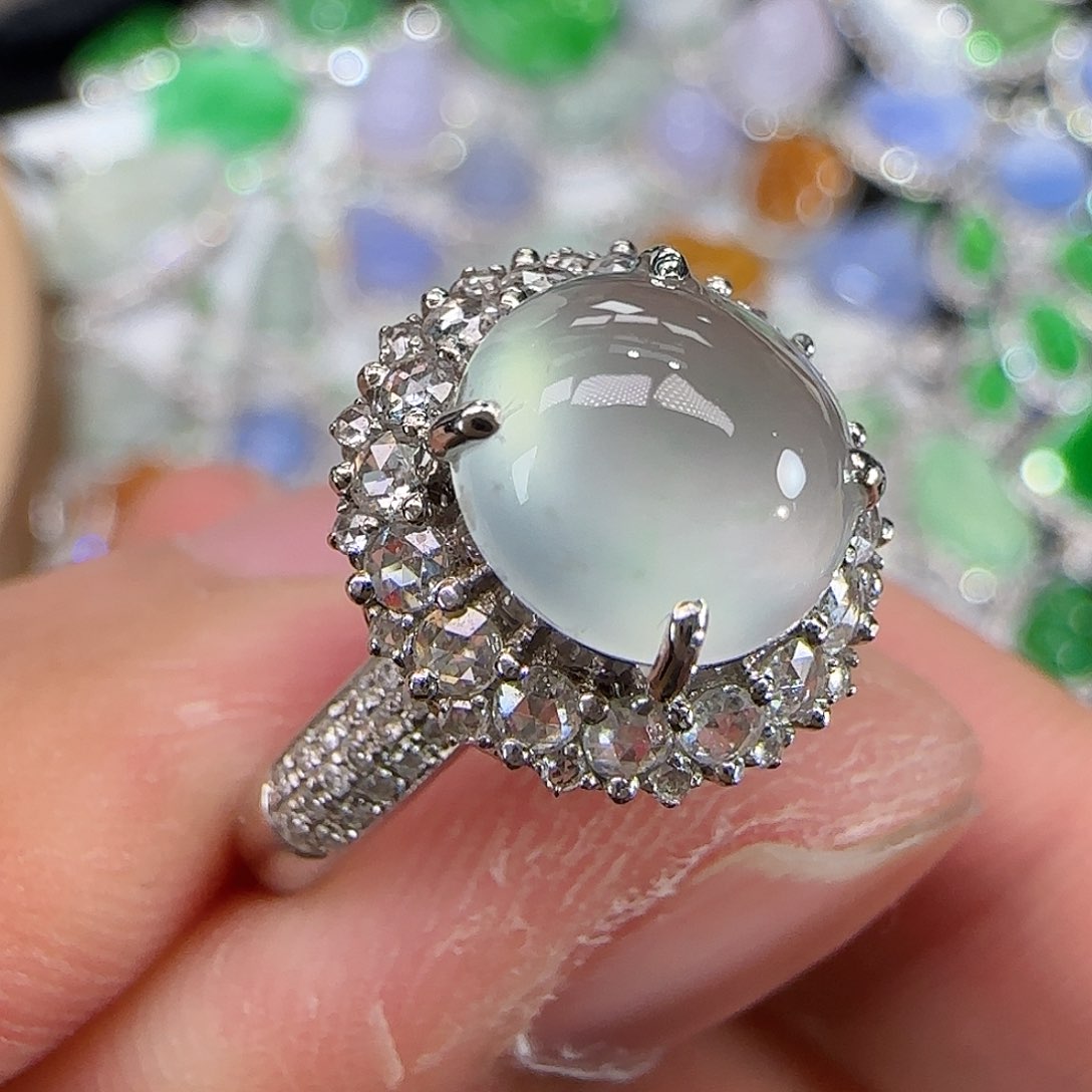 翡翠戒指18K金镶嵌天然翡翠