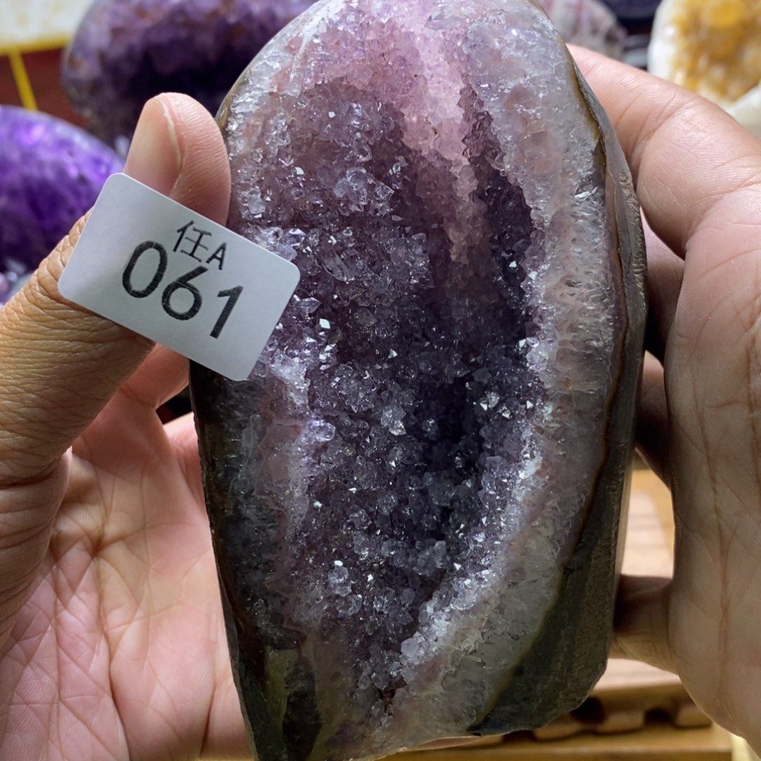 未镶嵌大型摆件（非配饰）水晶