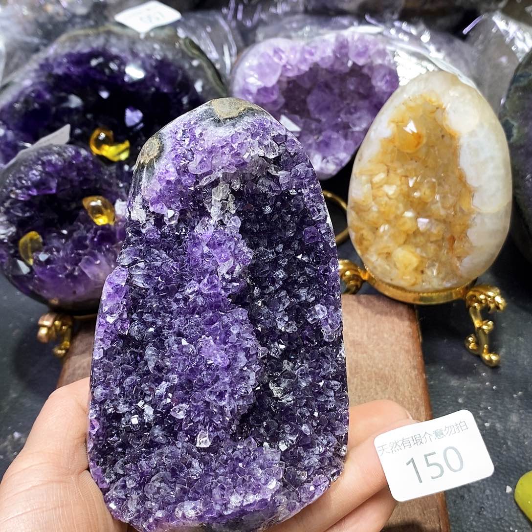 水晶大型摆件（非配饰）未镶嵌