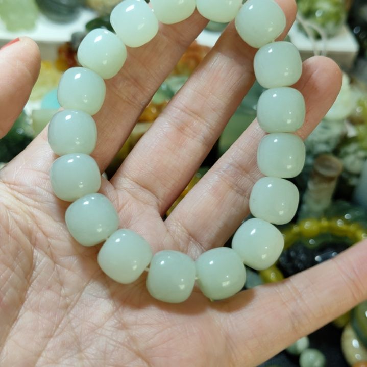 岫玉手串款式未镶嵌