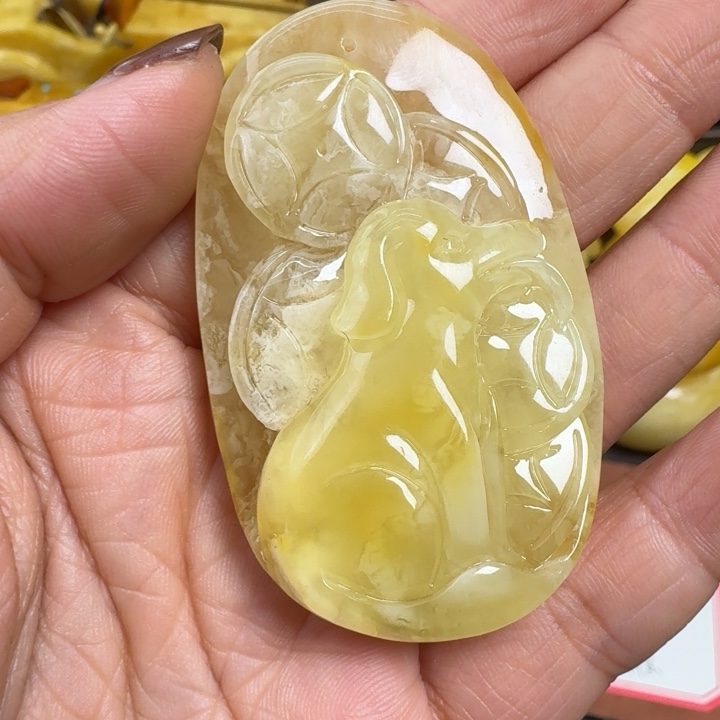 蜜蜡珠宝奇石未镶嵌