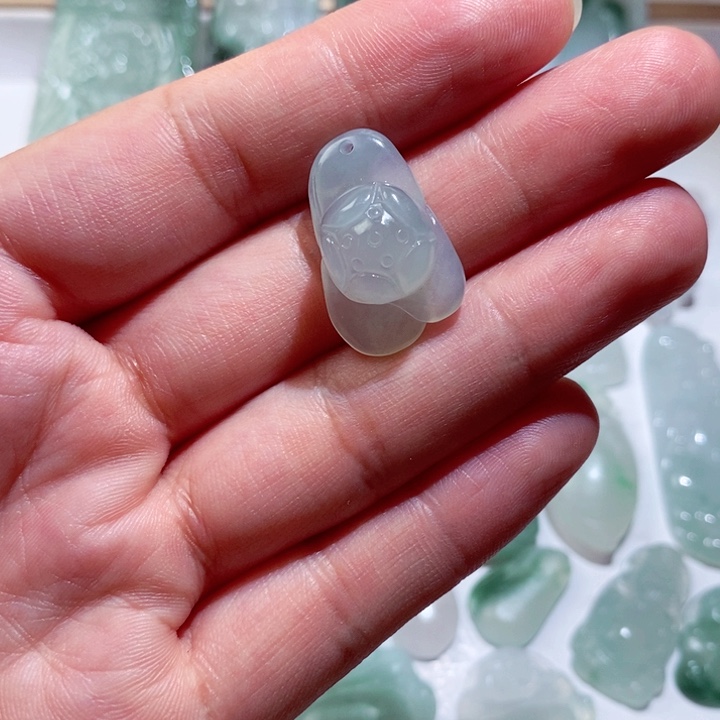 未镶嵌定制翡翠莲花