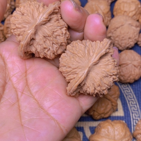 【闪购商品】文玩核桃吊坠子*四座楼47