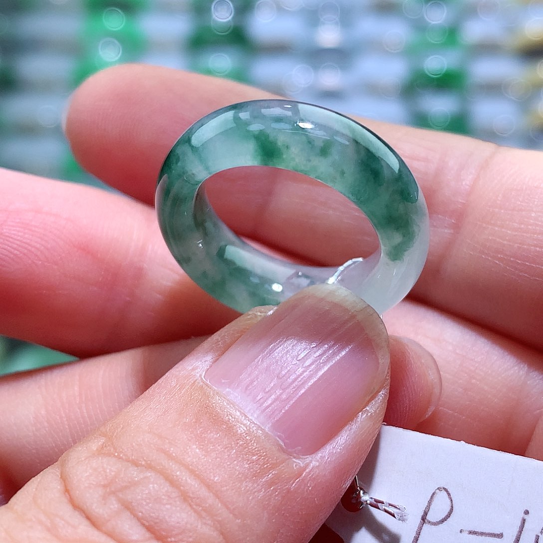 翡翠戒指未镶嵌9-10号