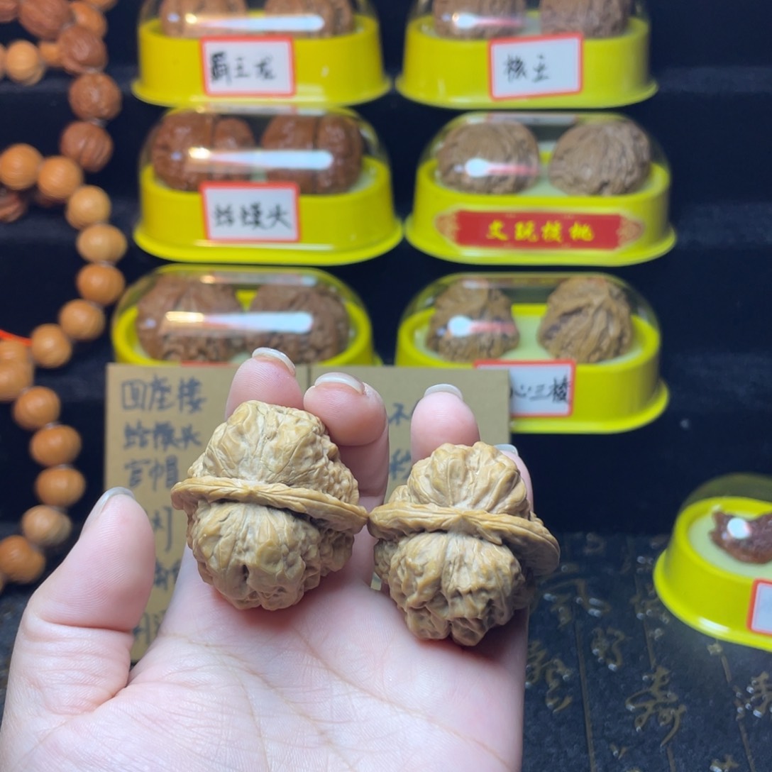 文玩核桃吊坠蛤蟆头38尺