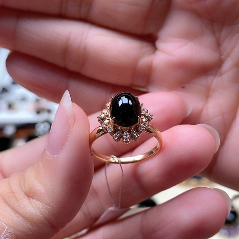 【闪购商品】翡翠戒指18K金镶嵌墨翠