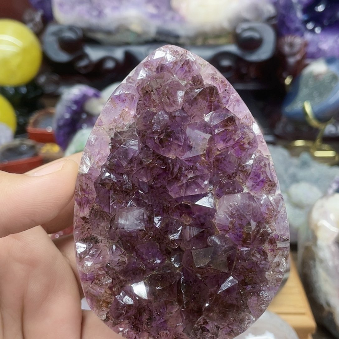 紫晶未镶嵌大型摆件（非配饰）