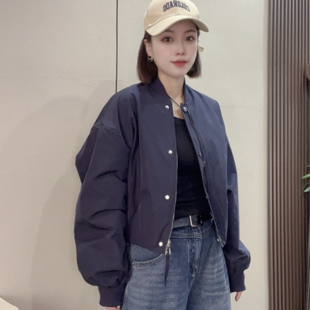 李李服饰秋季新款后背刺绣字母时尚小个子减龄外套