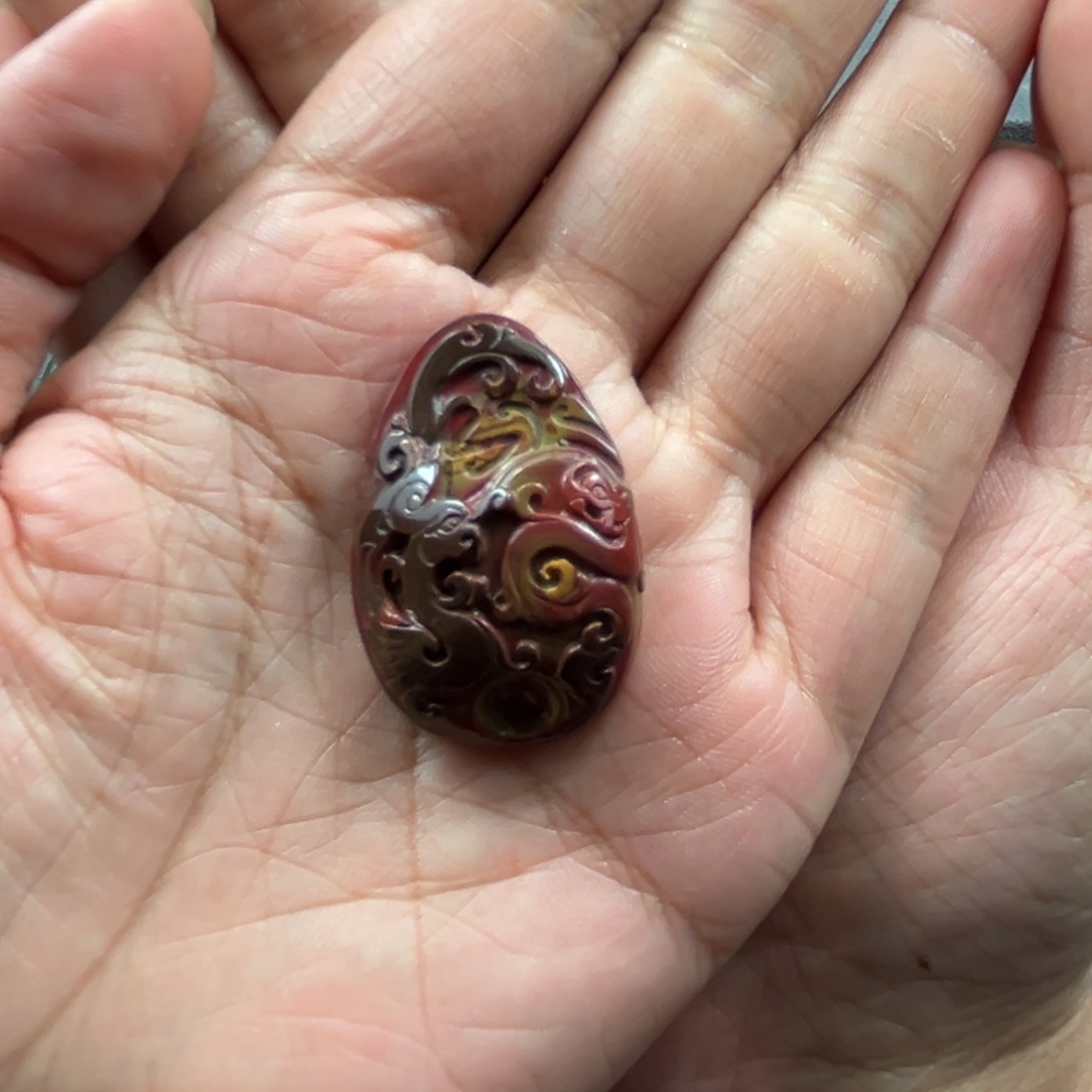 史***比南红玛瑙未镶嵌颈饰