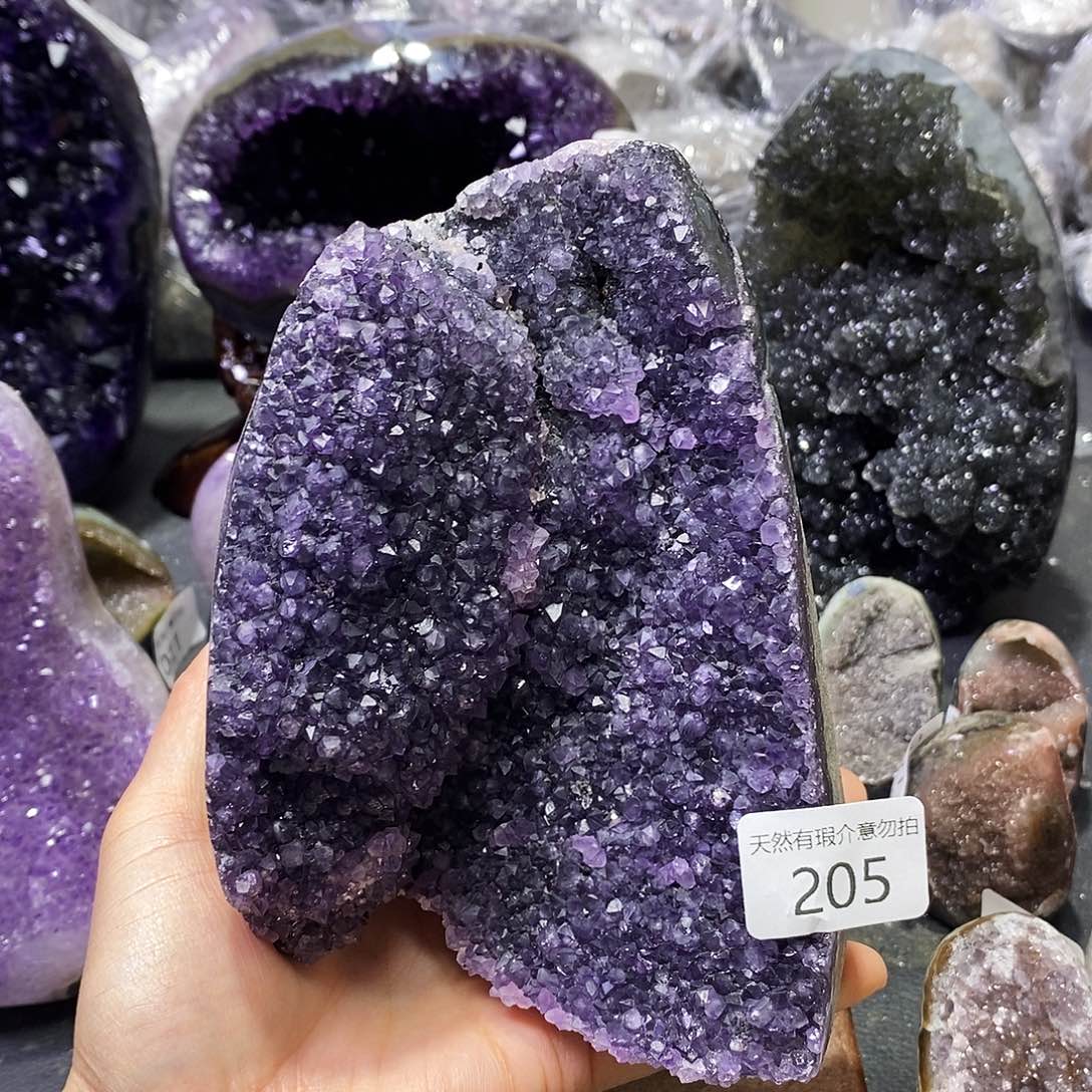 水晶大型摆件（非配饰）未镶嵌