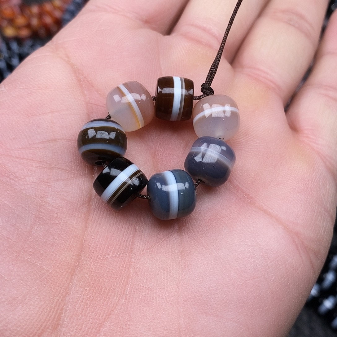 巨***婴玛瑙/玉髓未镶嵌手链