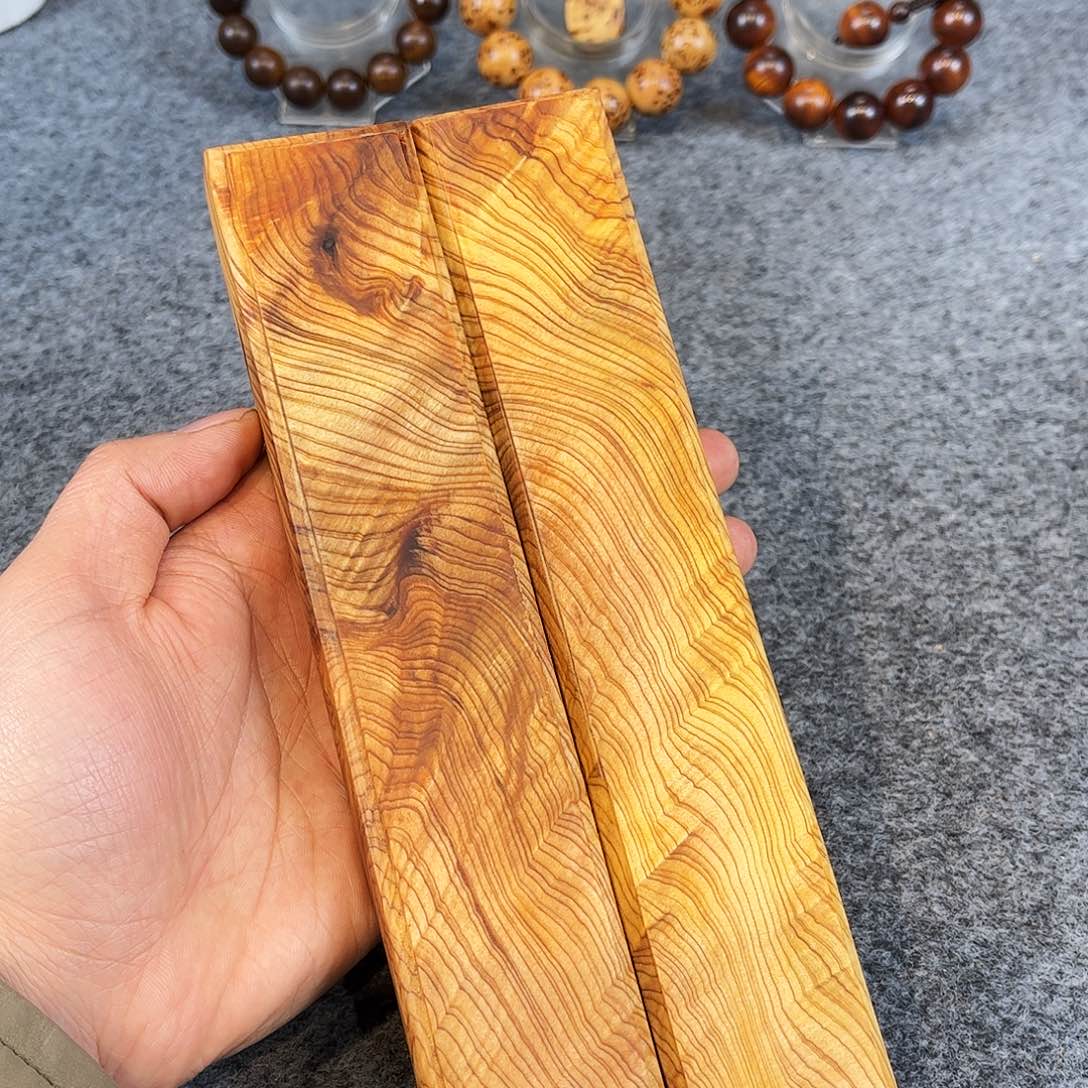 柏木（崖柏）崖柏精品把件