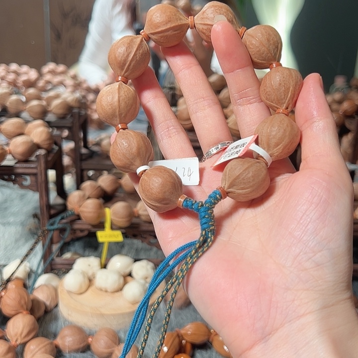 谁***谁橄榄核吊坠2124一物一拍