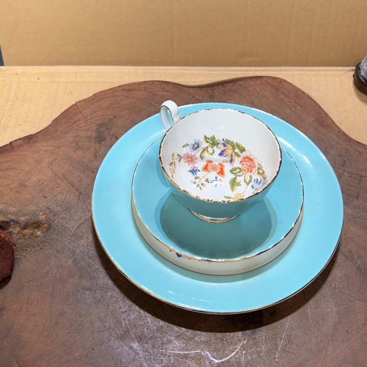 瓷器周边默认瑕疵1