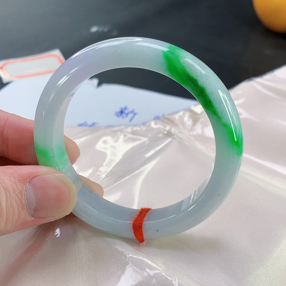 翡翠手镯未镶嵌033缅甸天然翡翠A货