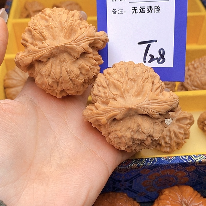 盘***性文玩核桃把件文玩核桃龙鼎28