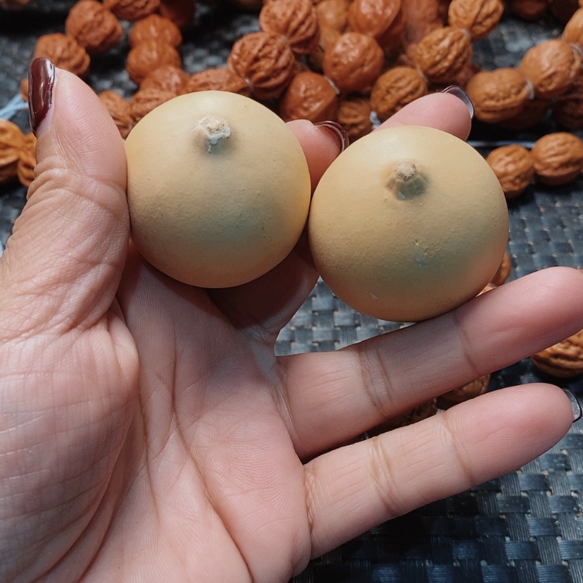 【闪购商品】文玩核桃吊坠奶葫芦