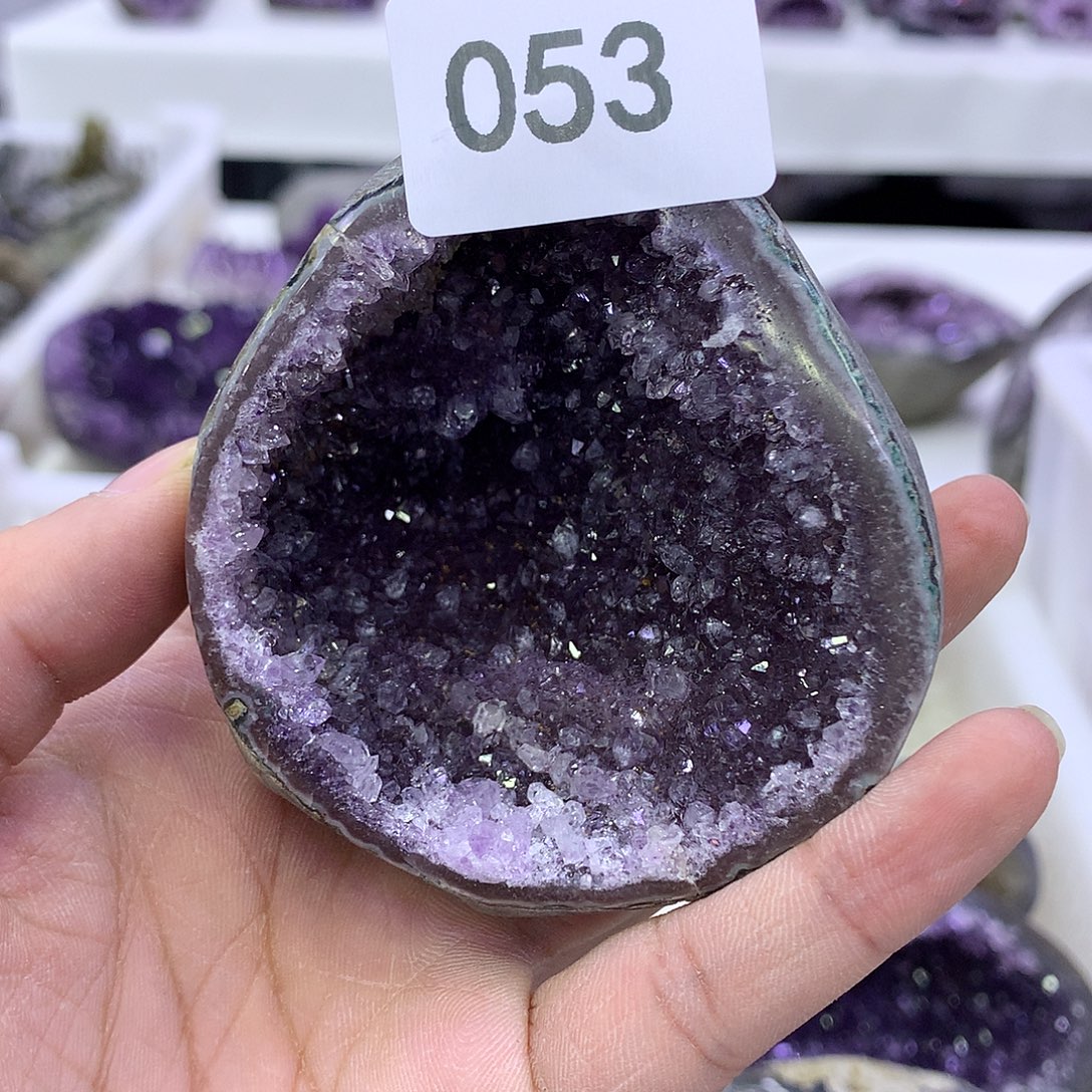 降***头大型摆件（非配饰）紫晶未镶嵌