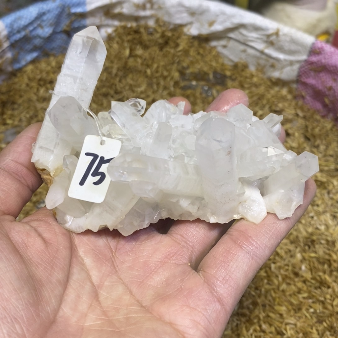水晶水晶原石摆件未镶嵌?***倩