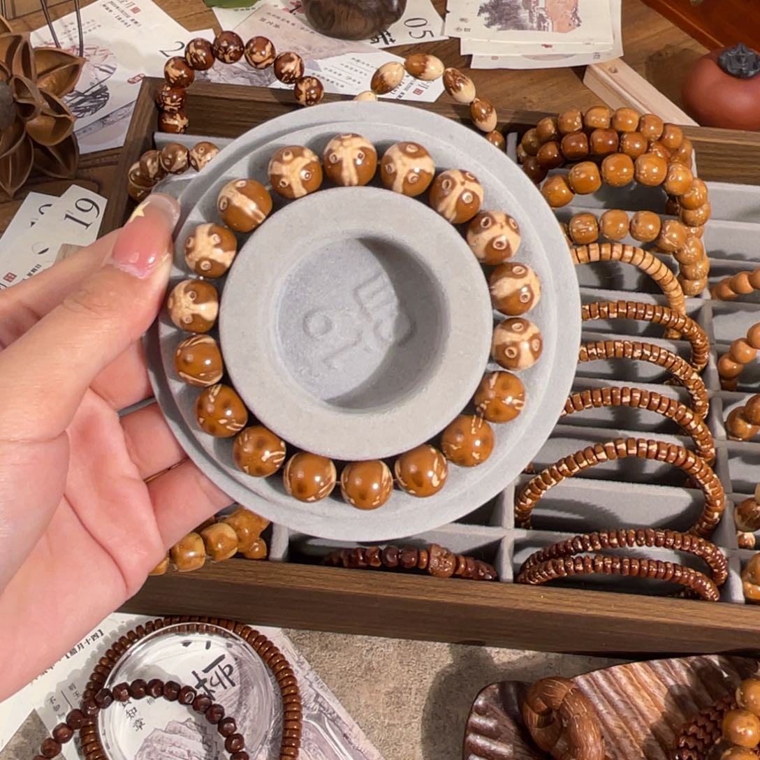 紫金鼠手串12+斑比烟花圆珠半实心瓷感