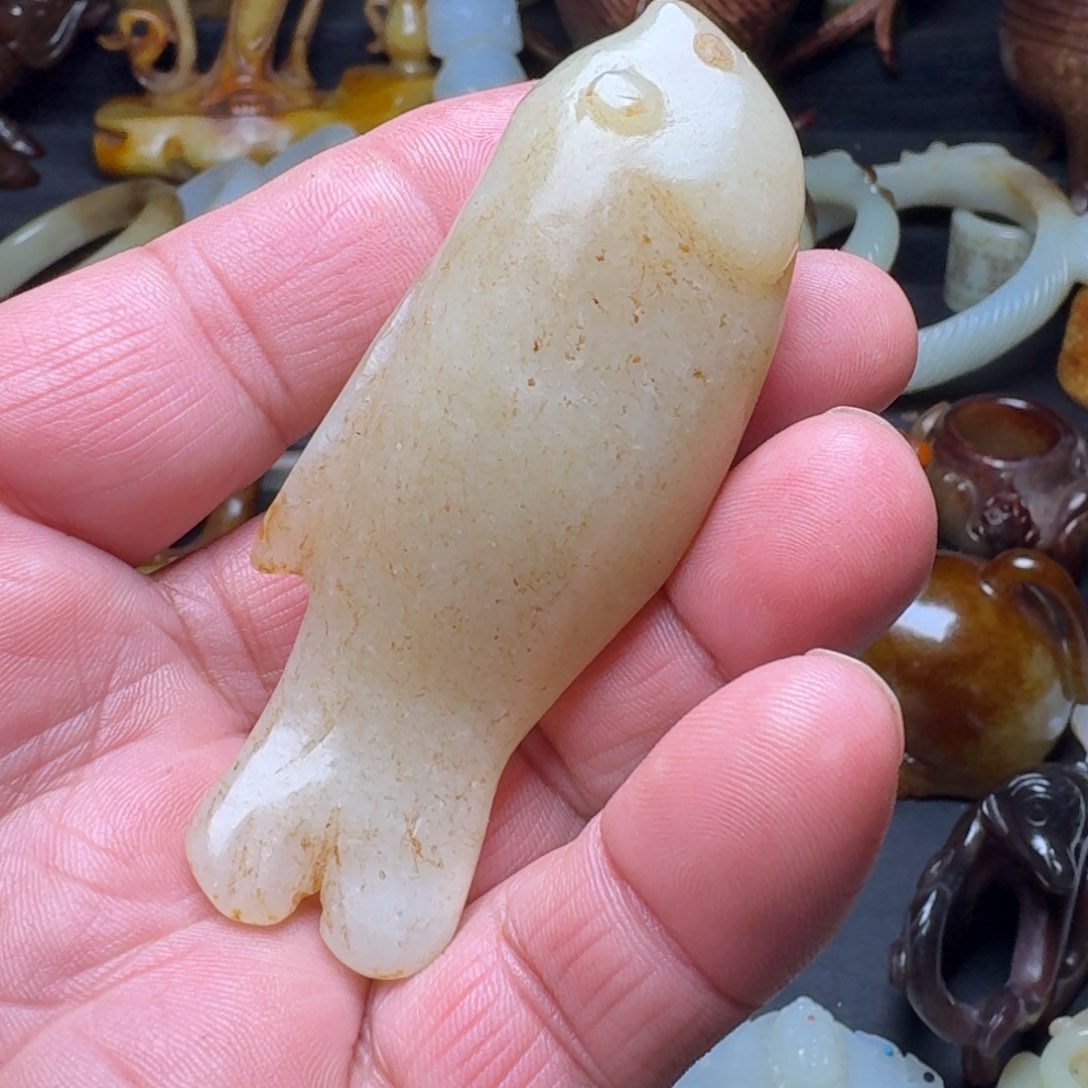 和田玉挂件9K金镶嵌