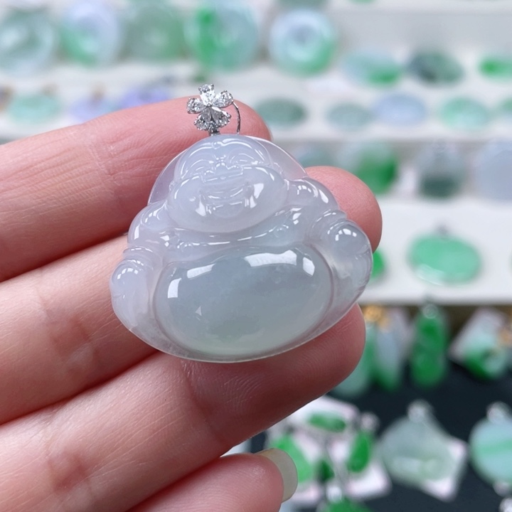 颈饰18K金镶嵌翡翠佛