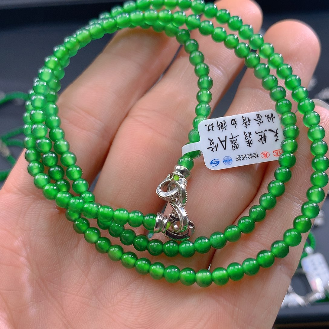 翡翠手链未镶嵌翡翠4.0