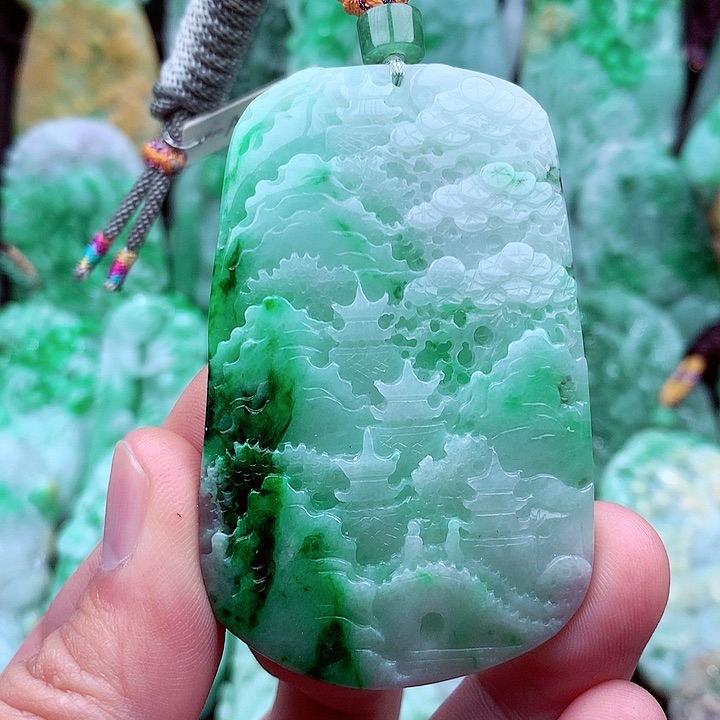 翡翠吊坠(不含链)未镶嵌