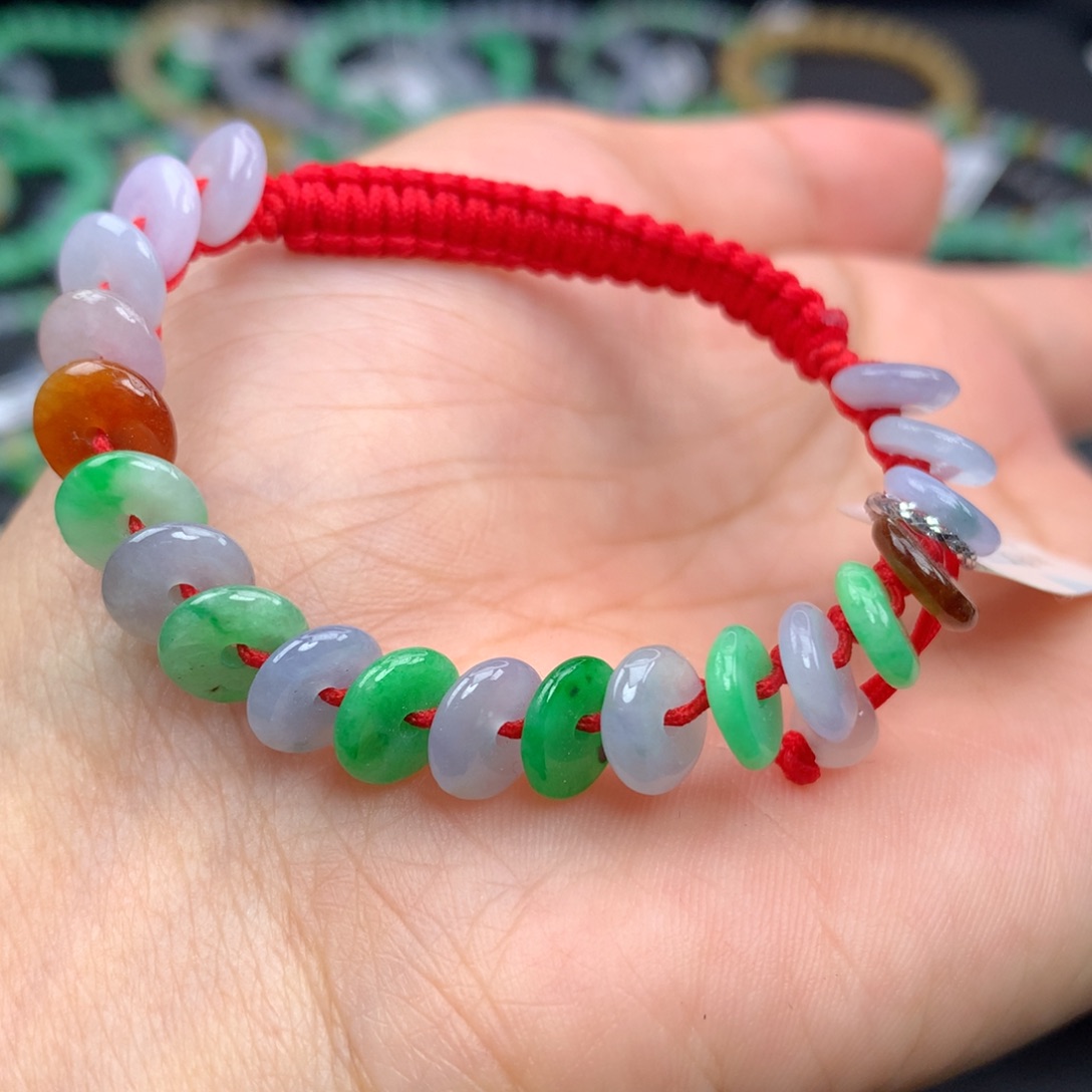 未镶嵌翡翠手链卡