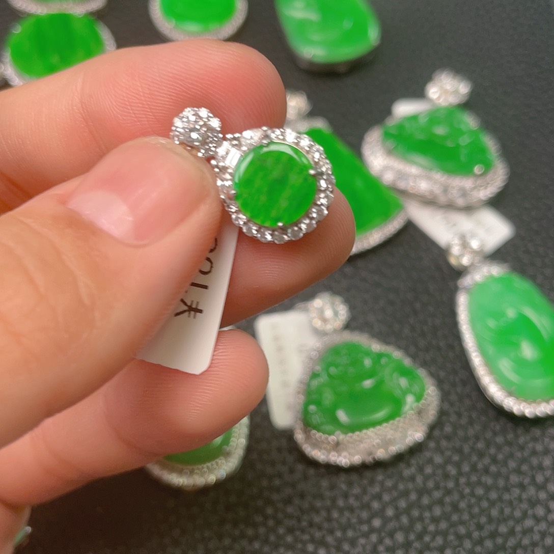 【闪购商品】翡翠吊坠(不含链)银S925镶嵌