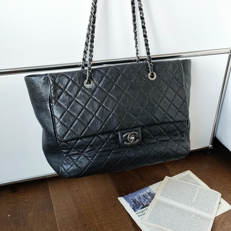95新 Chanel/香奈儿 Azul-黑银牛皮褶皱牛皮tote 单肩包 52726