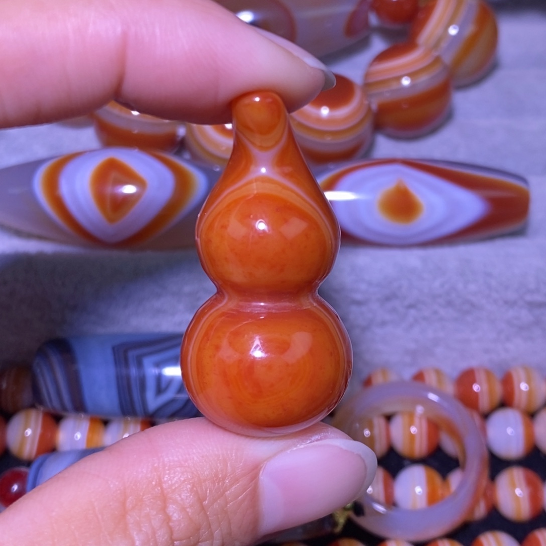 玛瑙/玉髓未镶嵌颈饰