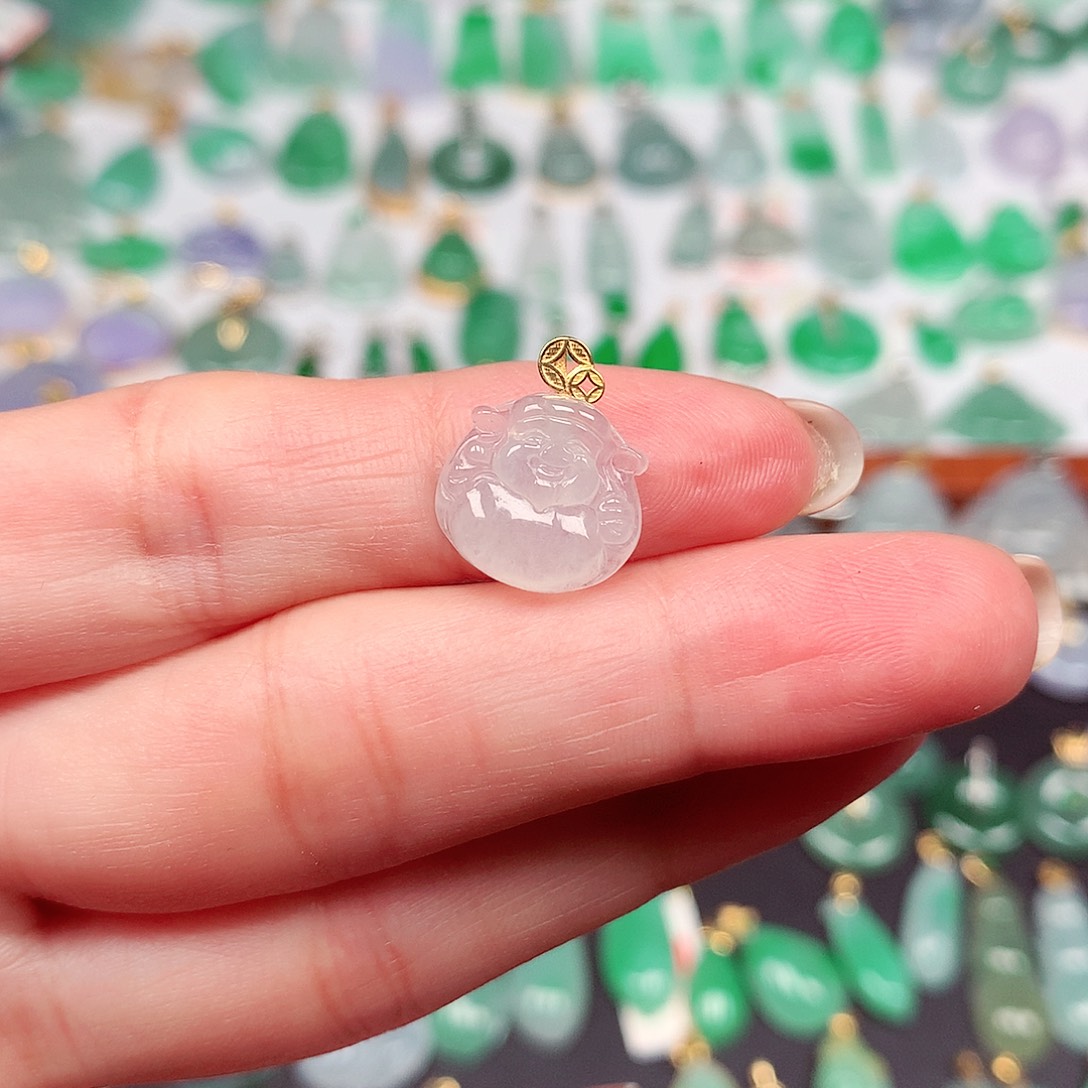 翡翠颈饰18K金镶嵌天然翡翠A货