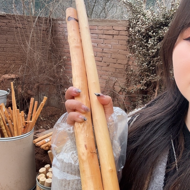 土***g铁匠的故事是一个人的故事吗我