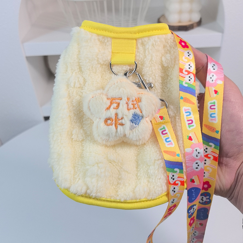 猫咪狗狗冬季可牵引防掉毛加绒加厚背心柔软舒适泰迪比熊宠物衣服