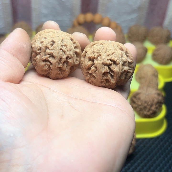 文玩核桃把件大粗筋40尺18