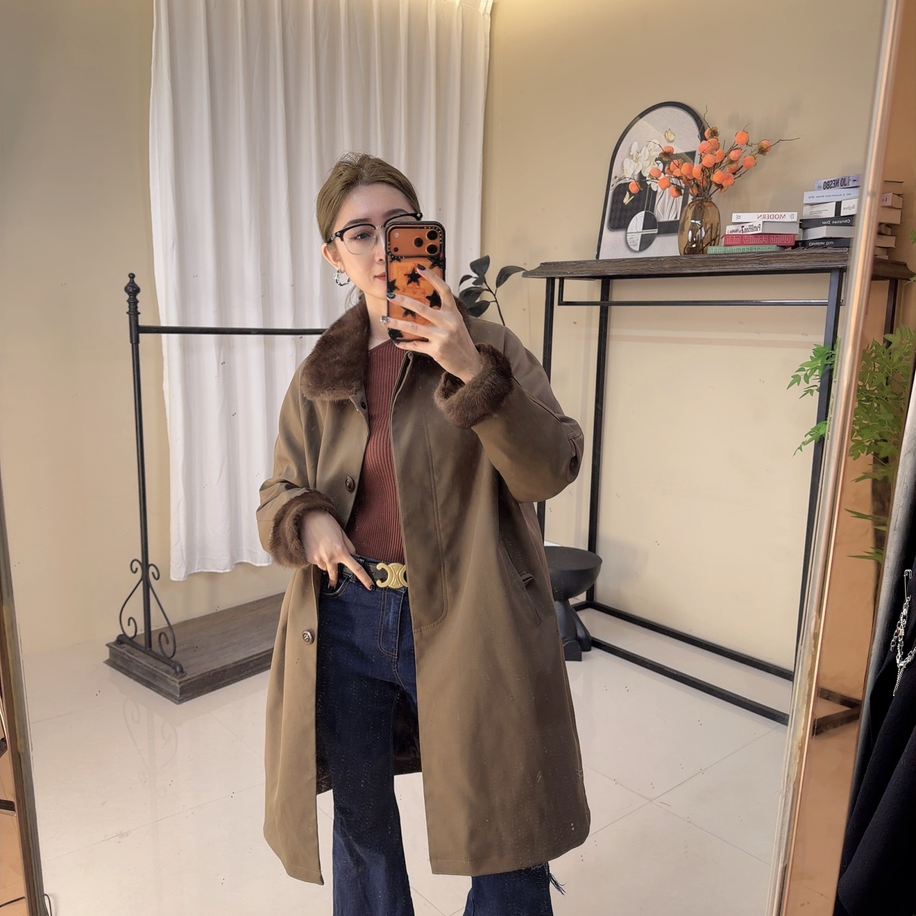 北欧环游 90白鹅绒拼接青根貂毛领保暖羽绒冬季外套