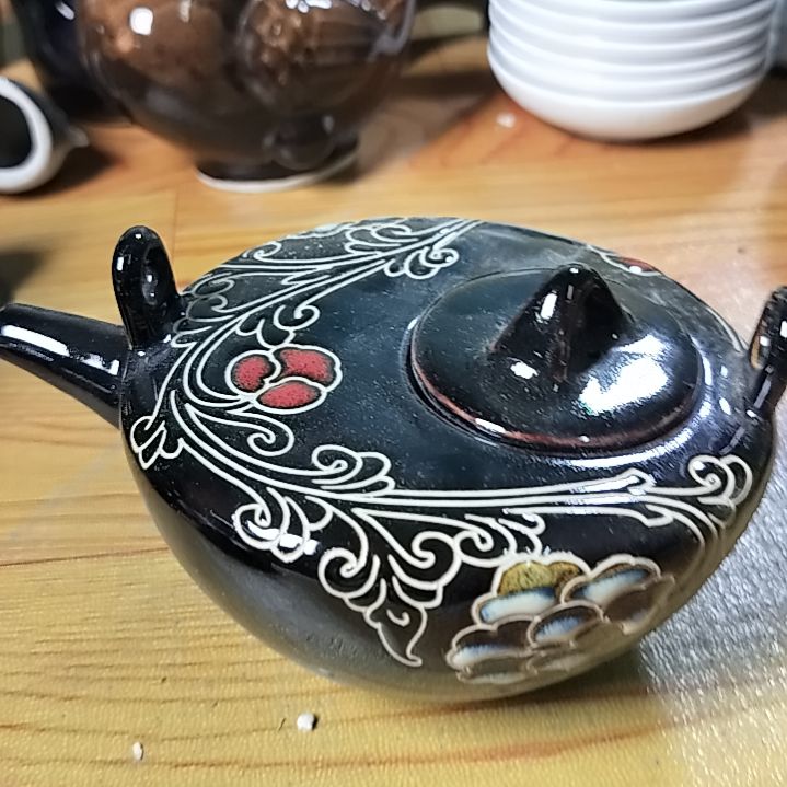 盘瓷片陶瓷杯盘壶碗都有