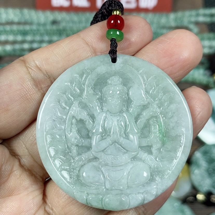【闪购商品】翡翠颈饰未镶嵌玉吊坠翡翠玉千手观音