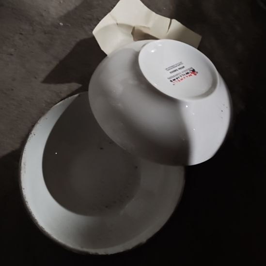 茶盏陶瓷盘子碗啥都有