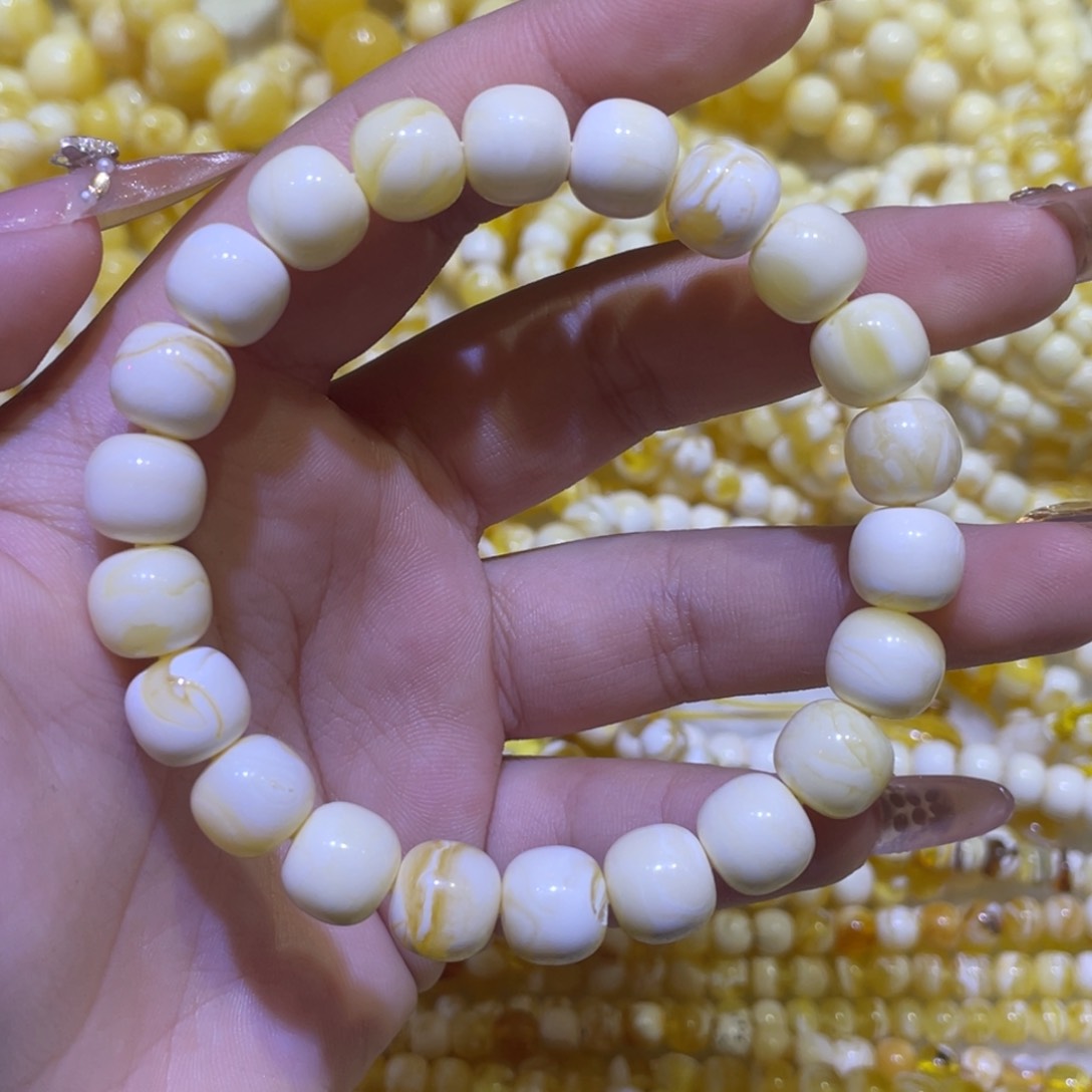 手绳琥珀未镶嵌10m