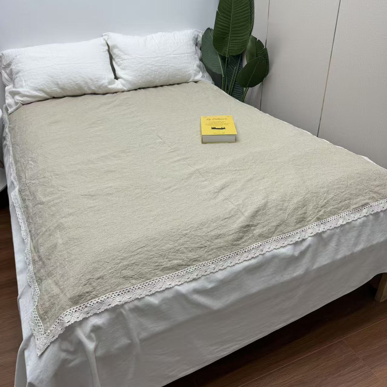 【汉麻双雨露花边毯】新款汉麻双雨露花边毯150*195（2斤左右）