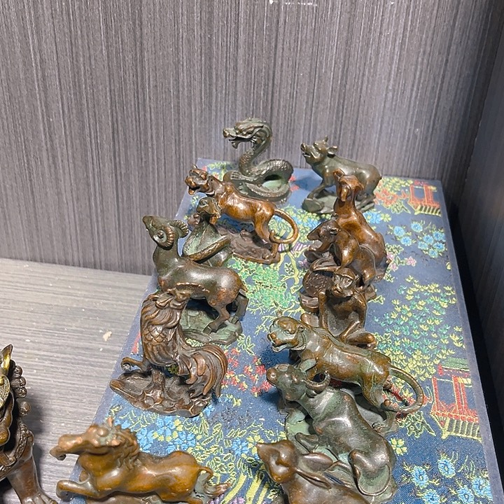 高端精美铜器摆件