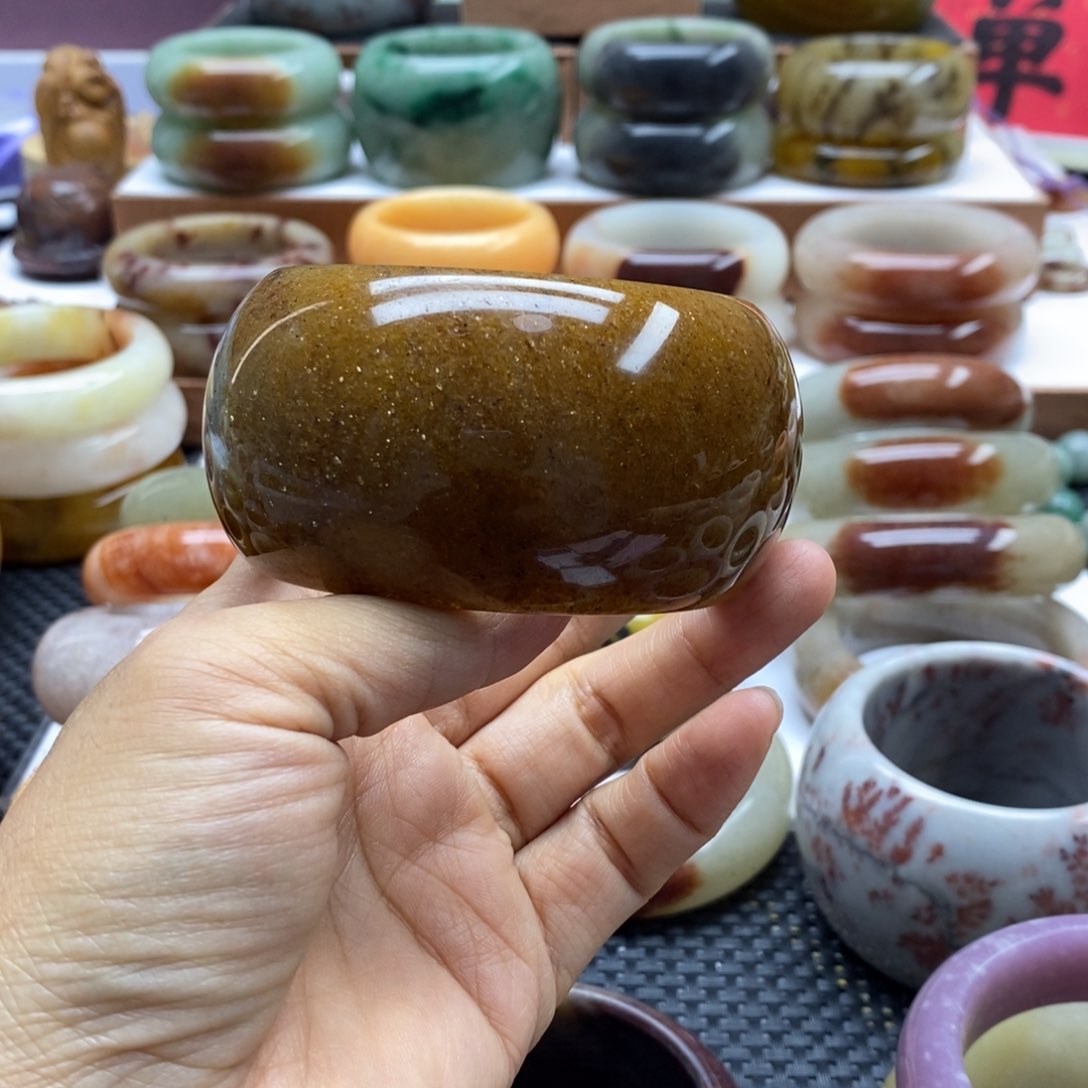 石英质玉手镯未镶嵌平****福